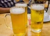 Bị đánh chết vì bắt bạn nhậu đi mua thêm bia