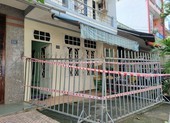 'Vượt rào’ ra ngoài khi cách ly COVID-19, một gia đình bị lập rào sắt trước nhà