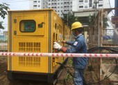 EVNHCMC khẩn trương cấp điện cho 2 bệnh viện dã chiến xây mới