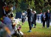 New Zealand: Nuôi chó cũng phải đăng ký nhưng súng thì không
