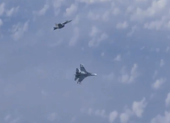 F-18 của NATO áp sát máy bay chở bộ trưởng Quốc phòng Nga