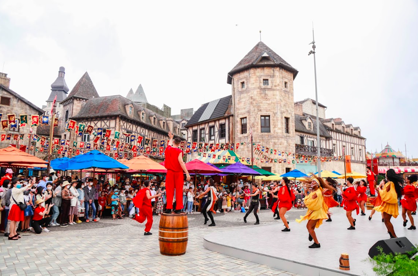 Kinh tế Đà Nẵng phục hồi mạnh mẽ, bứt phá ấn tượng ảnh 1