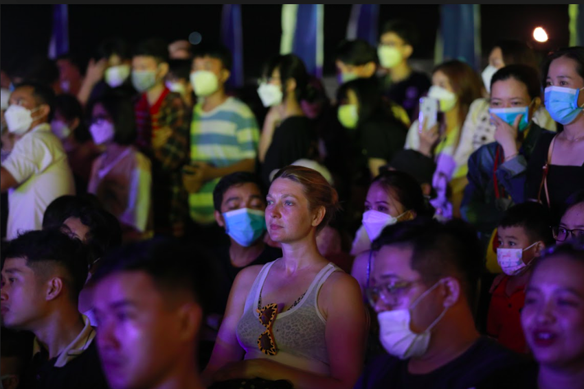 Kinh tế Đà Nẵng phục hồi mạnh mẽ, bứt phá ấn tượng ảnh 2