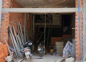 Sập giàn giáo, 4 người rơi từ tầng 2