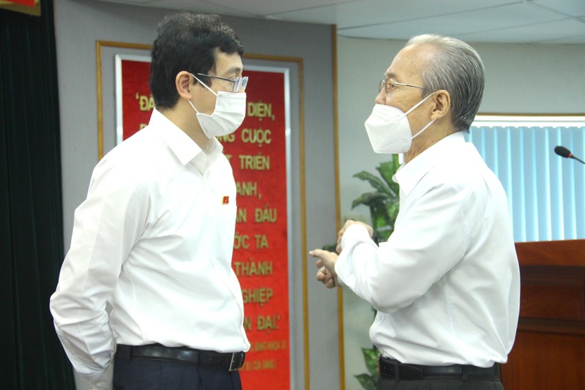 Cử tri ủng hộ Đảng, Nhà nước mạnh tay xử lý cán bộ tham nhũng ảnh 2