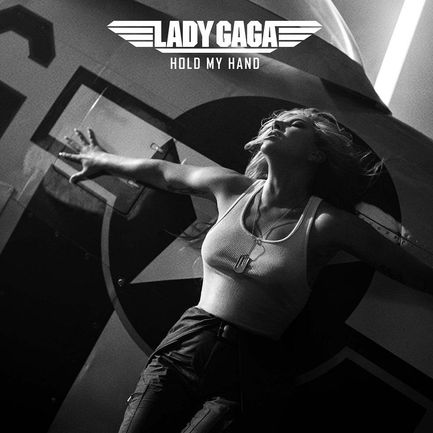 Lady Gaga xuất hiện cực 'bụi bặm' trong MV 'Top Gun Maverick' ảnh 2