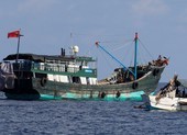 Indonesia triệu tập đại sứ TQ vì video thủy táng thuyền viên
