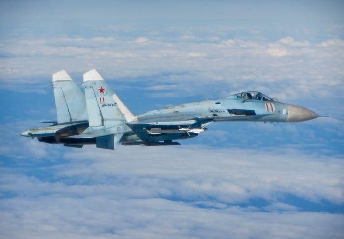 Tiêm kích Su-27 của Nga và của Kiev cùng đọ sức trên chiến trường Ukraine ảnh 1