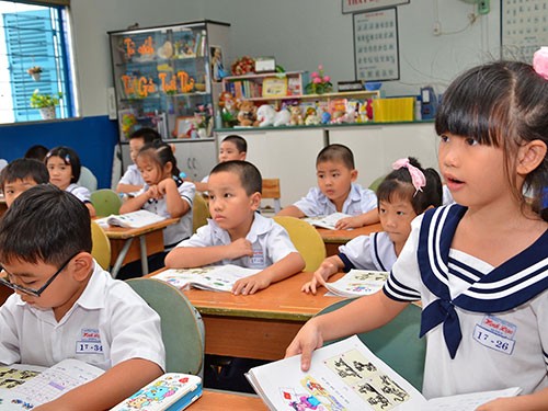 Các nhà văn đề nghị NXB Giáo dục phải tôn trọng tác giả khi sử dụng tác phẩm vào sách giáo khoa Ảnh: TẤN THẠNH Các nhà văn đề nghị NXB Giáo dục phải tôn trọng tác giả khi sử dụng tác phẩm vào sách giáo khoa Ảnh: TẤN THẠNH