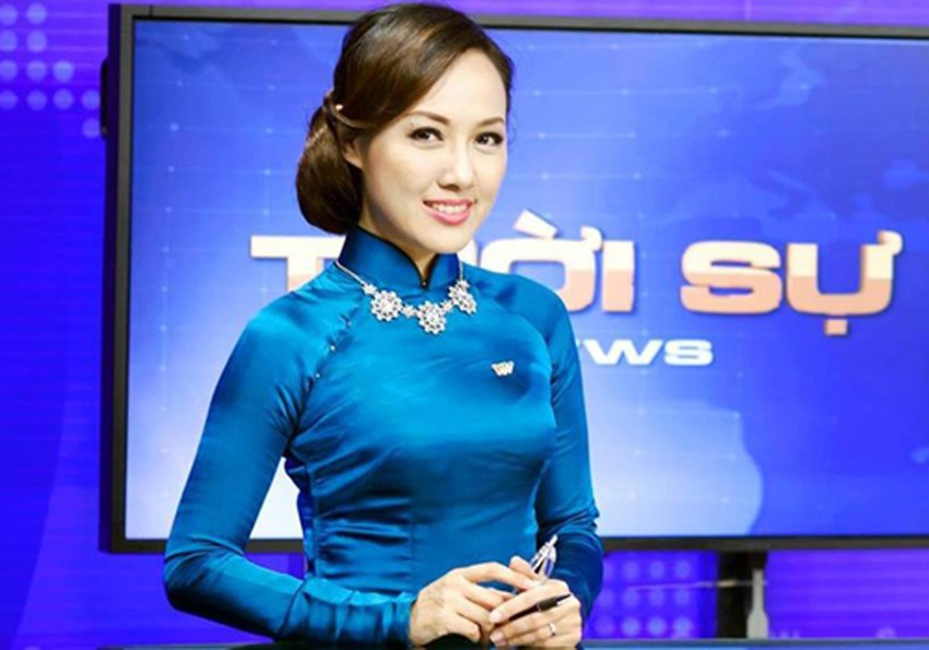 BTV Hoài Anh dành nhiều tình cảm đặc biệt cho tà áo dài dân tộc