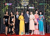 Danh ca Thái Châu khen 6 ca sĩ tài năng ở Hãy nghe tôi hát