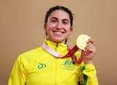 HCV đầu tiên Paralympic Tokyo thuộc về ai?