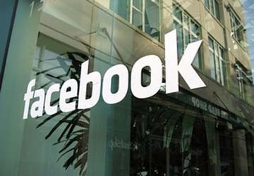 Facebook cung cấp password dùng 1 lần cho khách ảnh 1