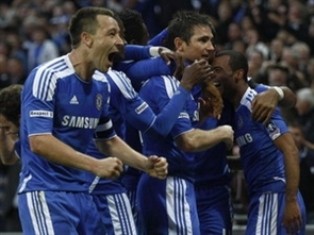 Chelsea hủy diệt Tottenham để vào chung kết FA ảnh 1