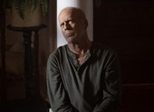 Bruce Willis trở lại trong phim hành động Đêm sống còn