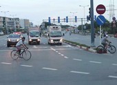 Xe đạp vào làn ô tô đường Phạm Văn Đồng bị phạt 25 triệu đồng