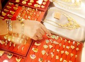 Giá vàng tăng gần 1,8 triệu đồng/lượng