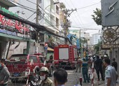 Tường sập, đường bị phong tỏa sau tiếng nổ ở quận Phú Nhuận