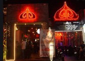 Dịch COVID-19: Thêm 2 ca nguy cơ cao liên quan bar Buddha
