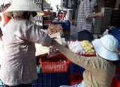 Lòng tốt của người ‘ăn theo’ cây gạo