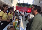 Nhiều tập đoàn bán lẻ lớn thế giới bán hàng Việt