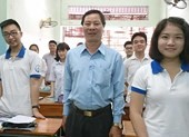 Ông giáo 10 năm ‘dụ’ học sinh học nghề