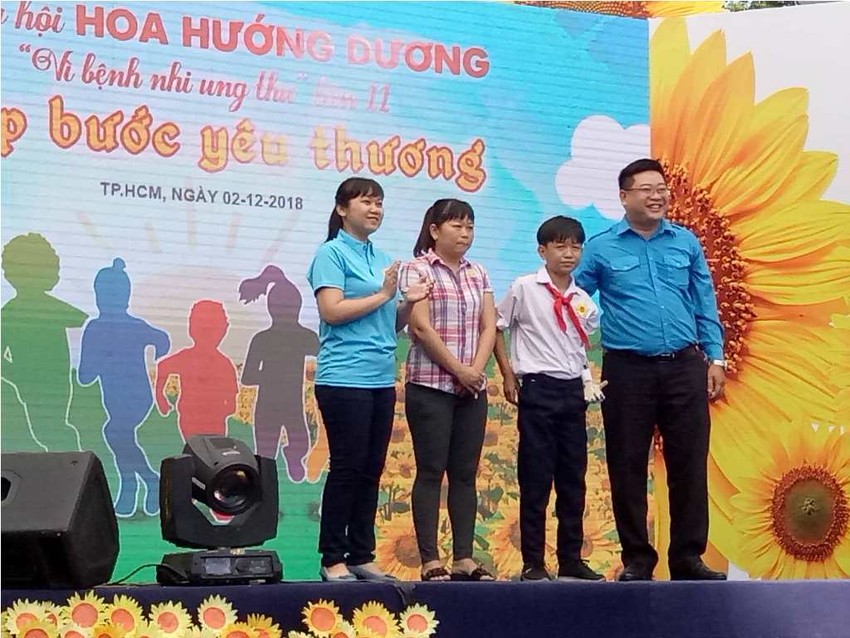 Cánh tay robot từ ngày hội hoa hướng dương  ảnh 2
