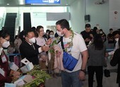 Phú Quốc, Nha Trang đón 2 đoàn khách quốc tế có hộ chiếu vacicne