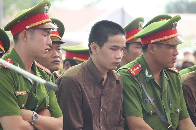 Xử vụ thảm sát Bình Phước: Dương, Tiến lãnh án tử, Thoại 16 năm tù ảnh 15